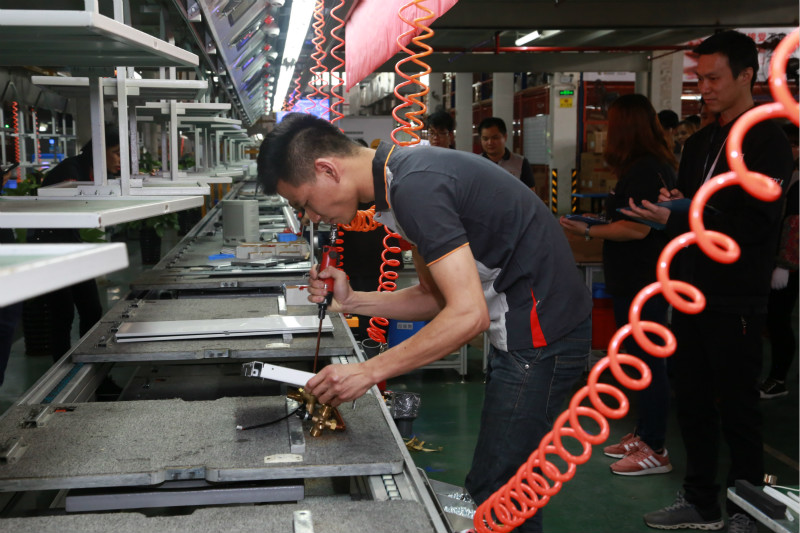 瑞馬壁掛爐廠家品質(zhì)如何？今天小馬哥帶您走近了解！