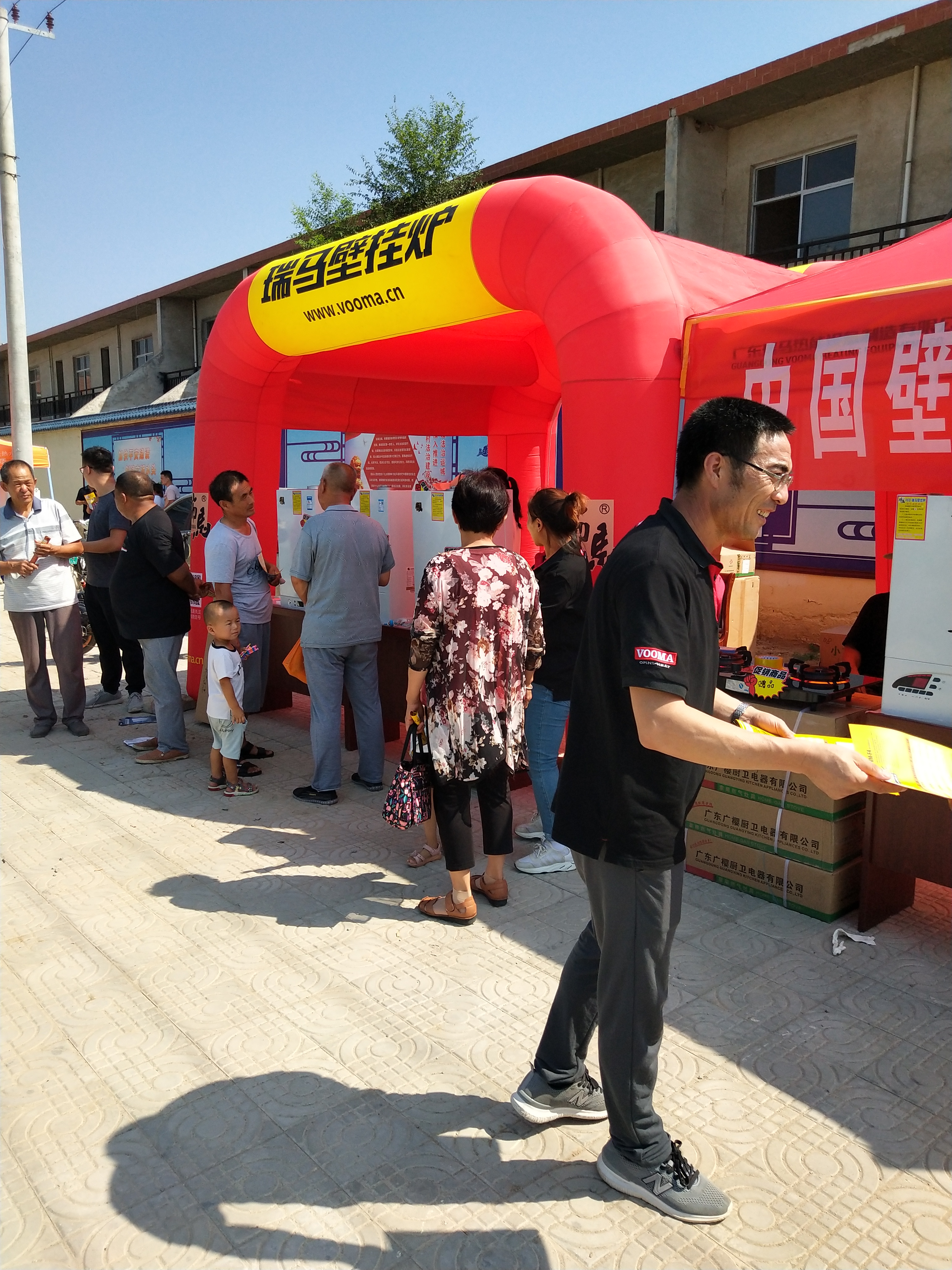 瑞馬壁掛爐日銷量過百，場面火爆！